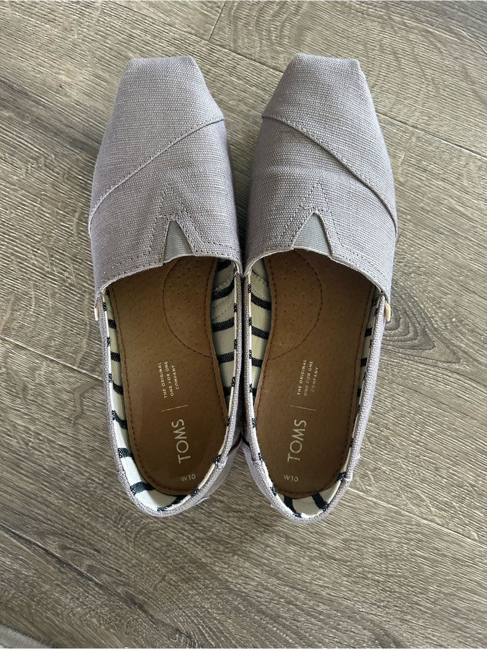 TOMS Classic Slip-On Flats — Light Gray Canvas